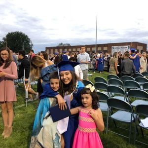 Meet your Posher, Maya